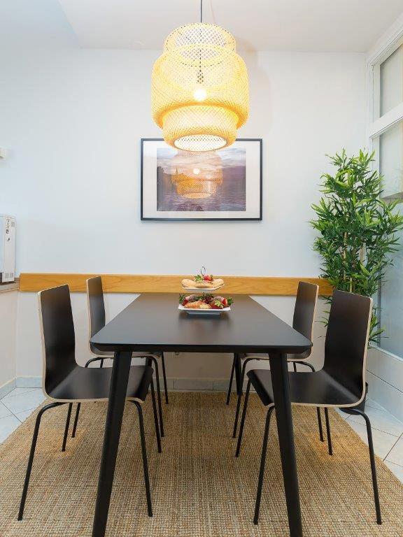 New City Center Design Apartment Пореч Екстериор снимка