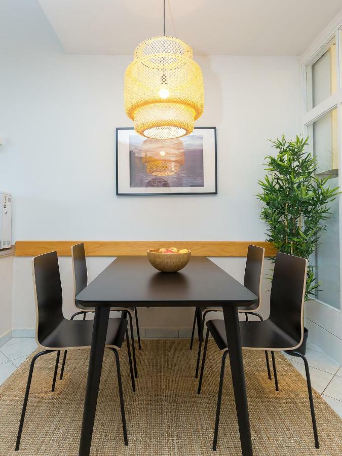 New City Center Design Apartment Пореч Екстериор снимка
